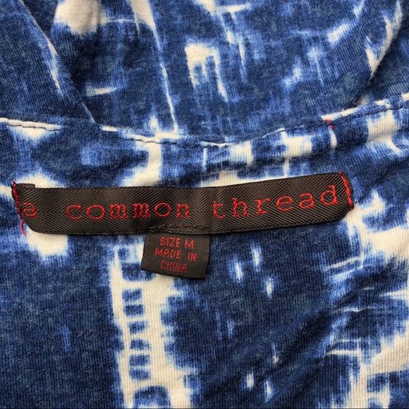 A Common Thread Blue Tie Dye Tee Shirt Top Medium - Picture 4 of 5